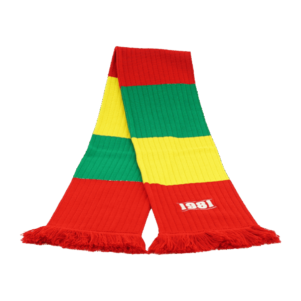 Personalisierter Rippstrick-Schal